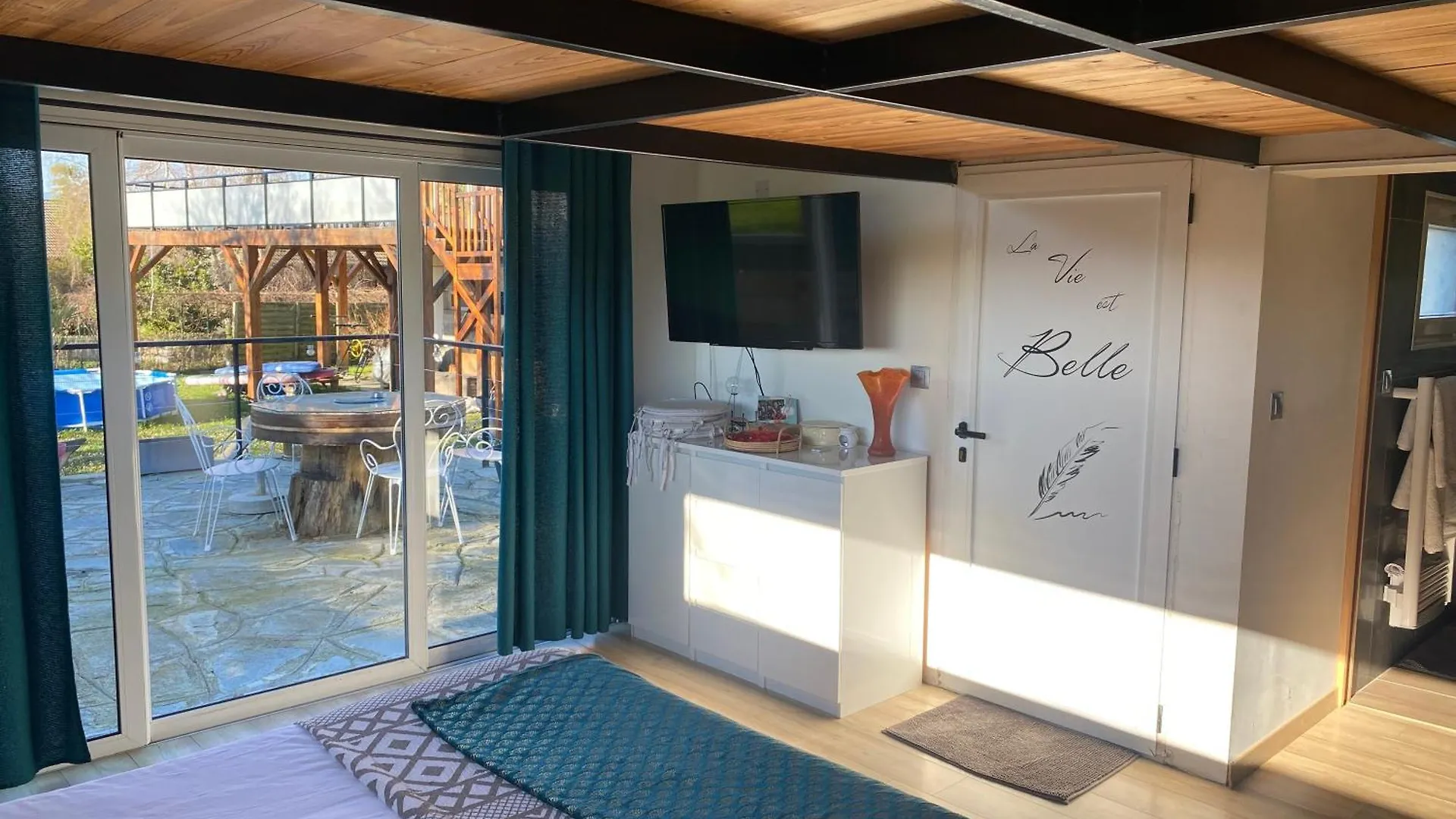 Petit Chalet Nernier Διαμέρισμα